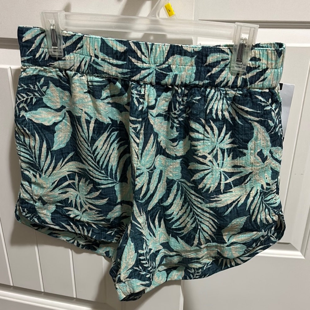 NWT Rip Curl shorts